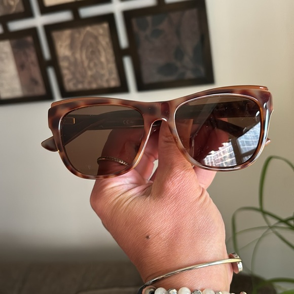 Authentic Gucci 52m oversized cat Optyl acetate leopard print sunglasses - Picture 13 of 15